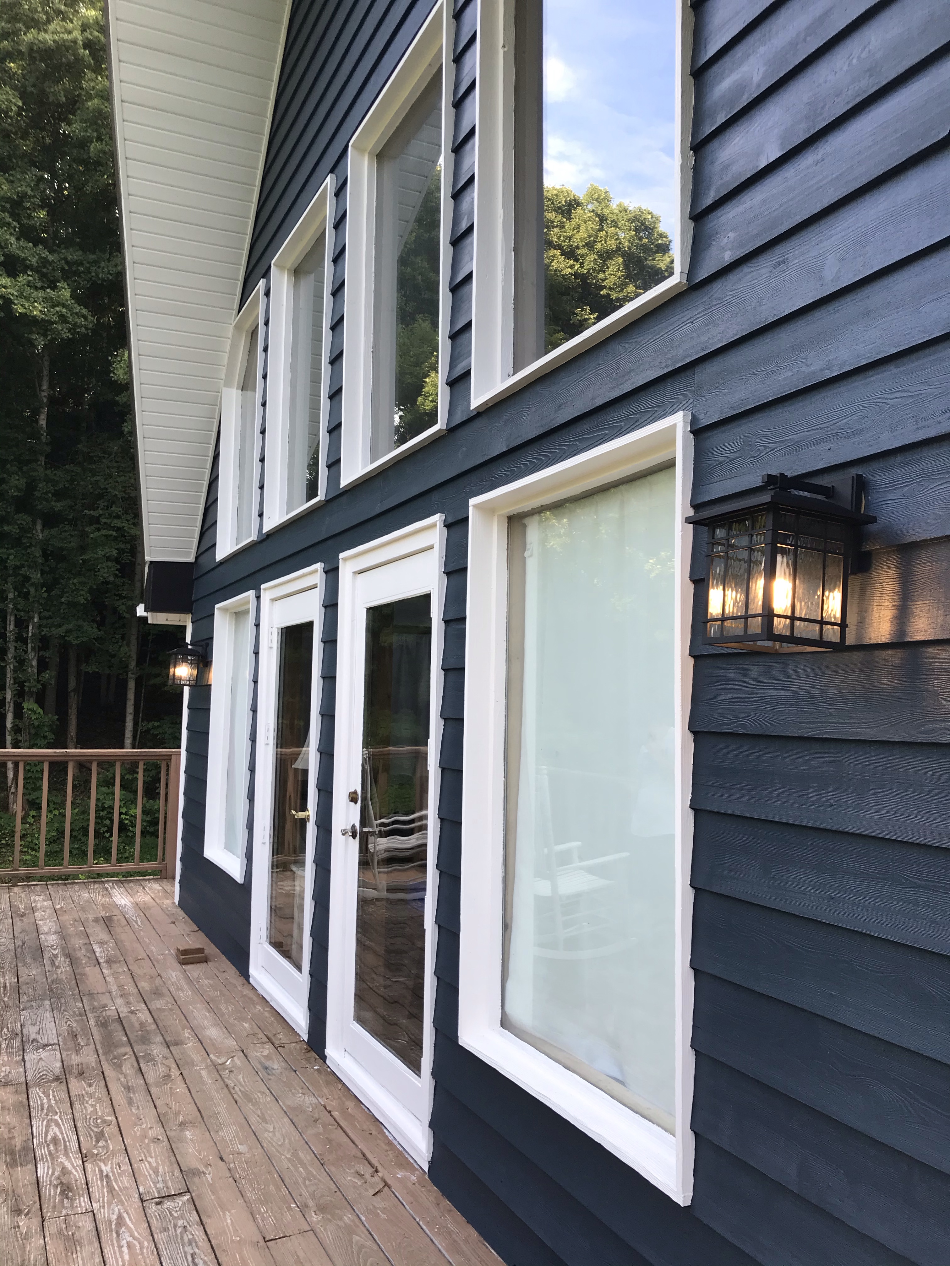 Sherwin Williams Gale Force Exterior Paint Wall Lantern Light