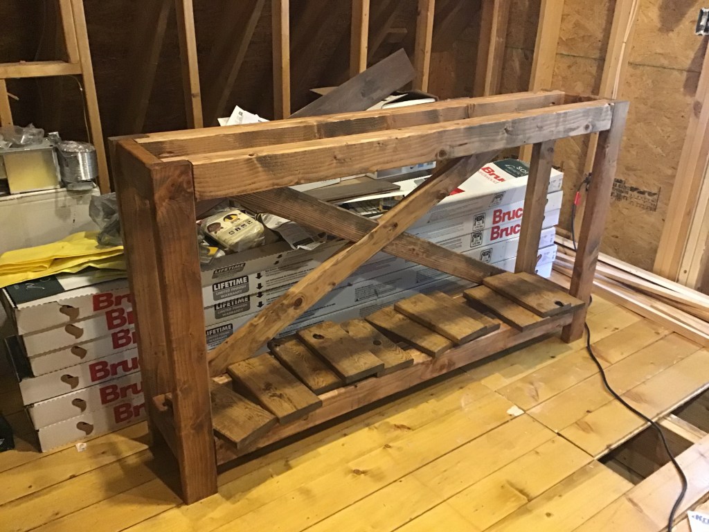 Custom farmhouse style console table
Minwax special walnut stain